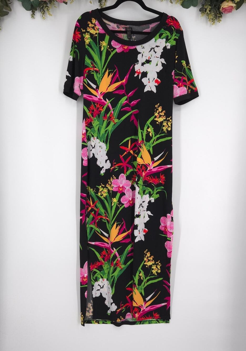 G.I.L.I. Side Slit Black Tropical Orchid Print Maxi Dress Size Medium